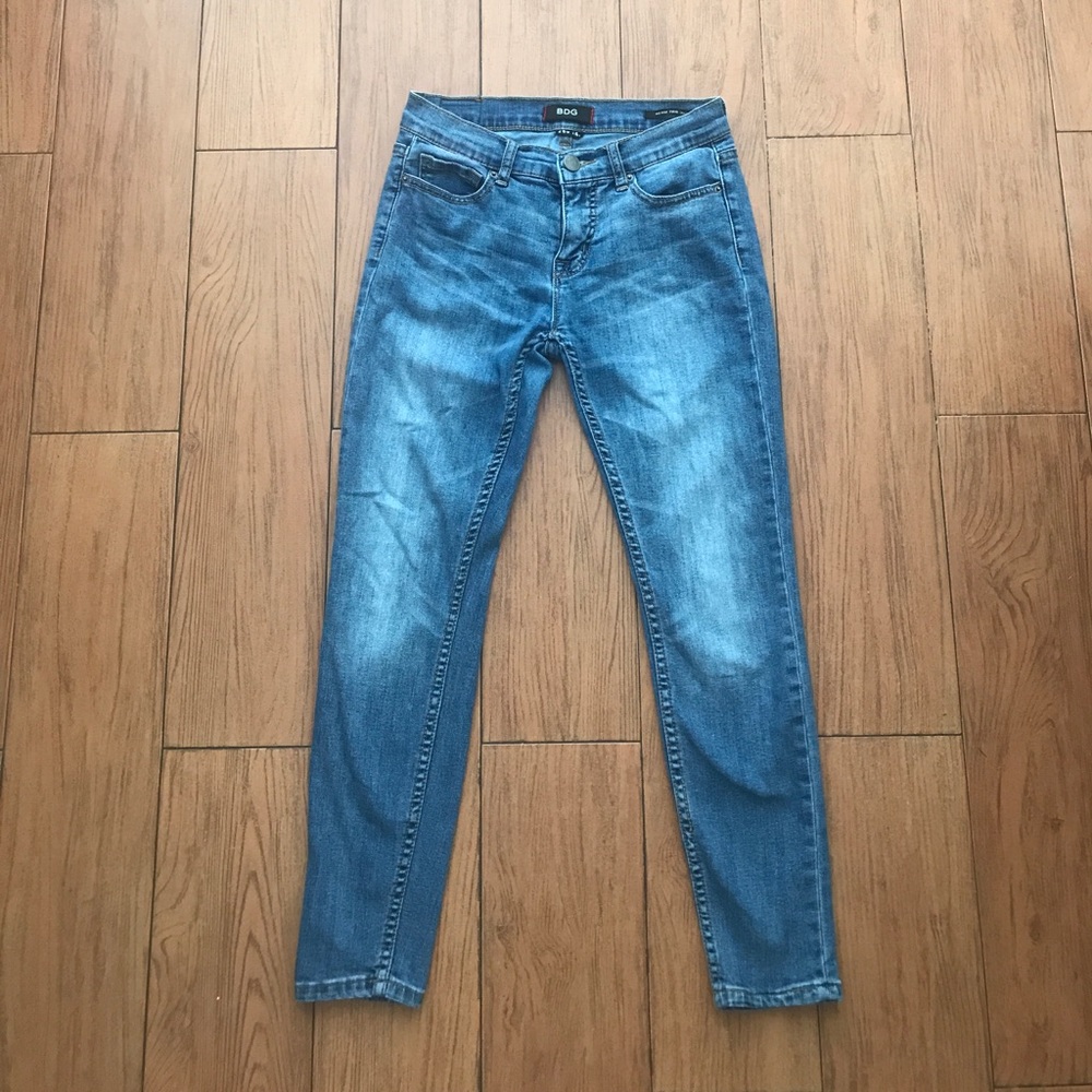 BDG Mid Rose Twig Grazer Jeans size 26